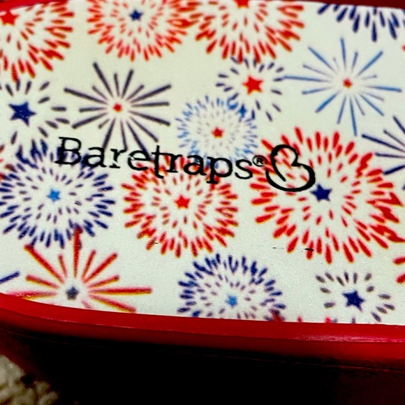 Red slides - Picture 1 of 3